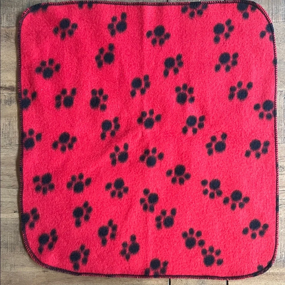 Flannel paw print blanket and towel